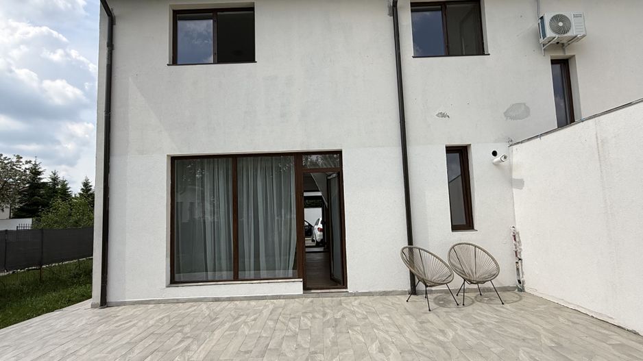 Vila 4 camere cu arhitectura deosebita langa pădure in Corbeanca ! - Poză 22