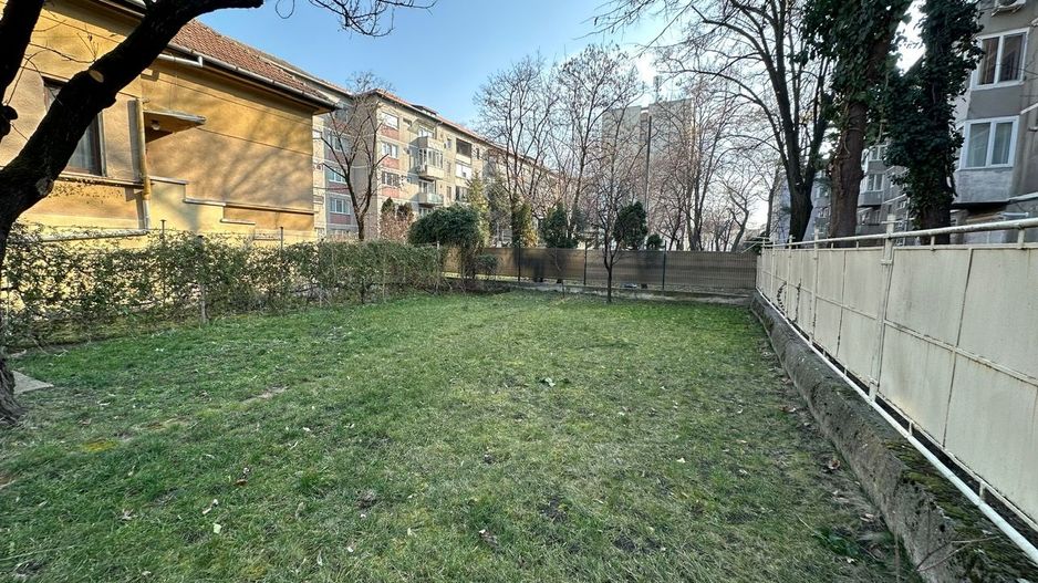 Casa in zona CENTRALA -  Take Ionescu - Poză 1