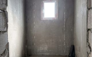 Casa la gri  Jieni, Simnic  - Poză 7