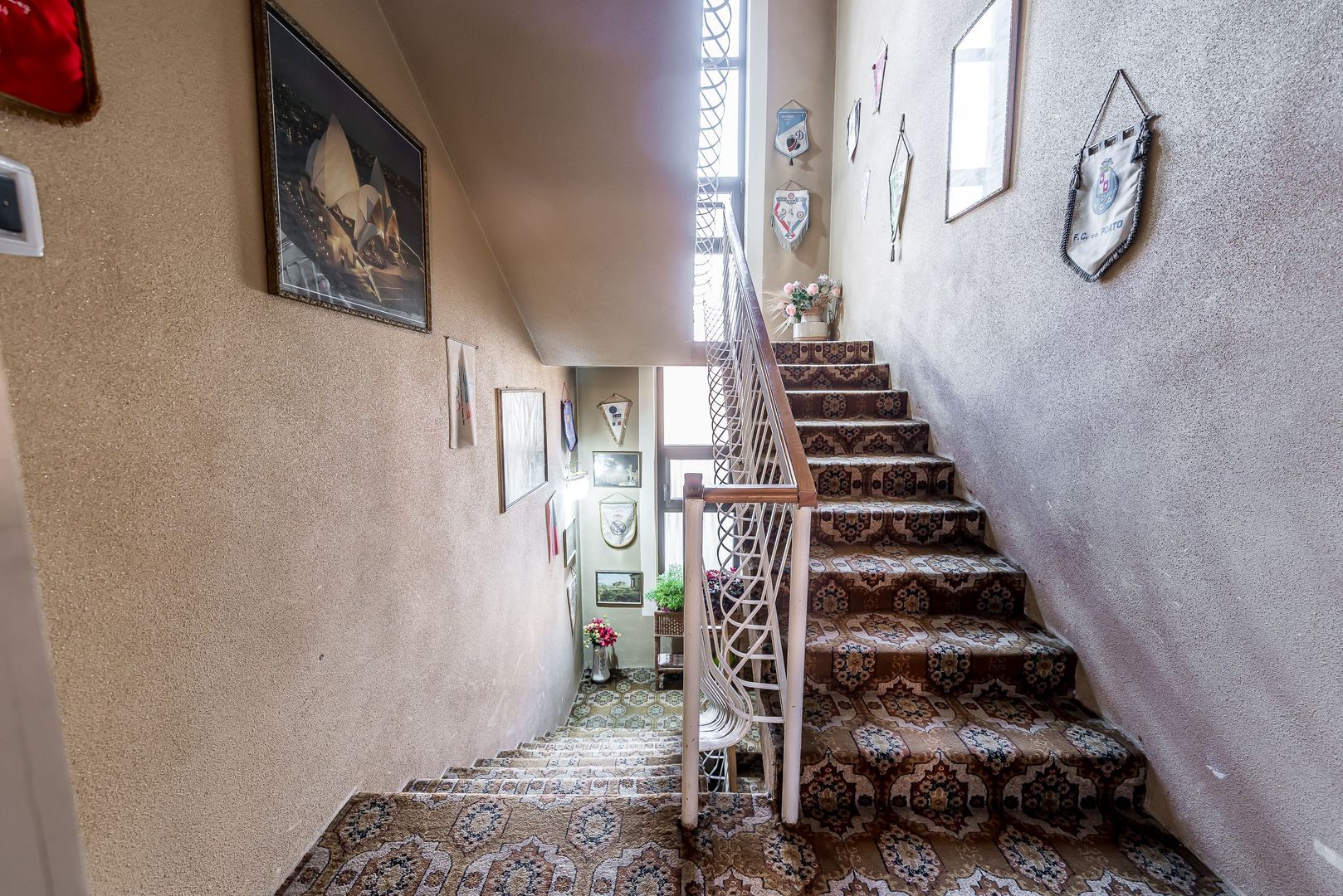 Vilă cu 4 apartamente aproape de centrul Timișoarei - Poză 4