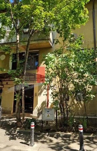 Primaverii, bloc cu regim mic de inaltime, locuit sau investitie - Poză 6