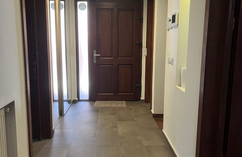 ANDRONACHE | Vila 4 Camere | Garaj | Curte Verde | Ciubar & BBQ - Poză 28