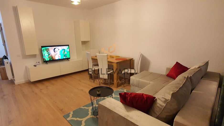 Apartament cu 3 camere + parcare subterana,  zona strazii Eroilor! - Poză 2