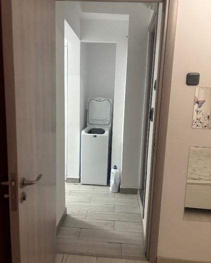 Apartament 3 camere de închiriat Apărătorii Patriei - Poză 8