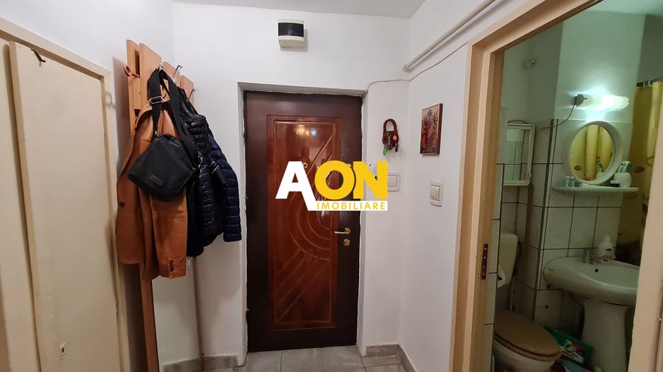 Garsoniera, Suprafata 30.5 mp, Etaj 7,  Zona Cetate - Poză 8