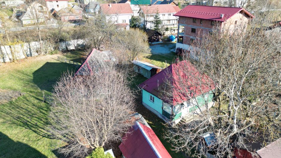 Casă de lemn, cu teren în Borșa - Poză 19