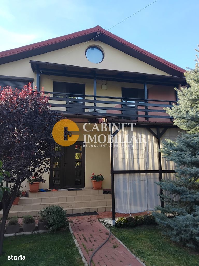 Vila 214mp, in Miroslava,zona 0,in centru la 200 m de Family Market! - Poză 1