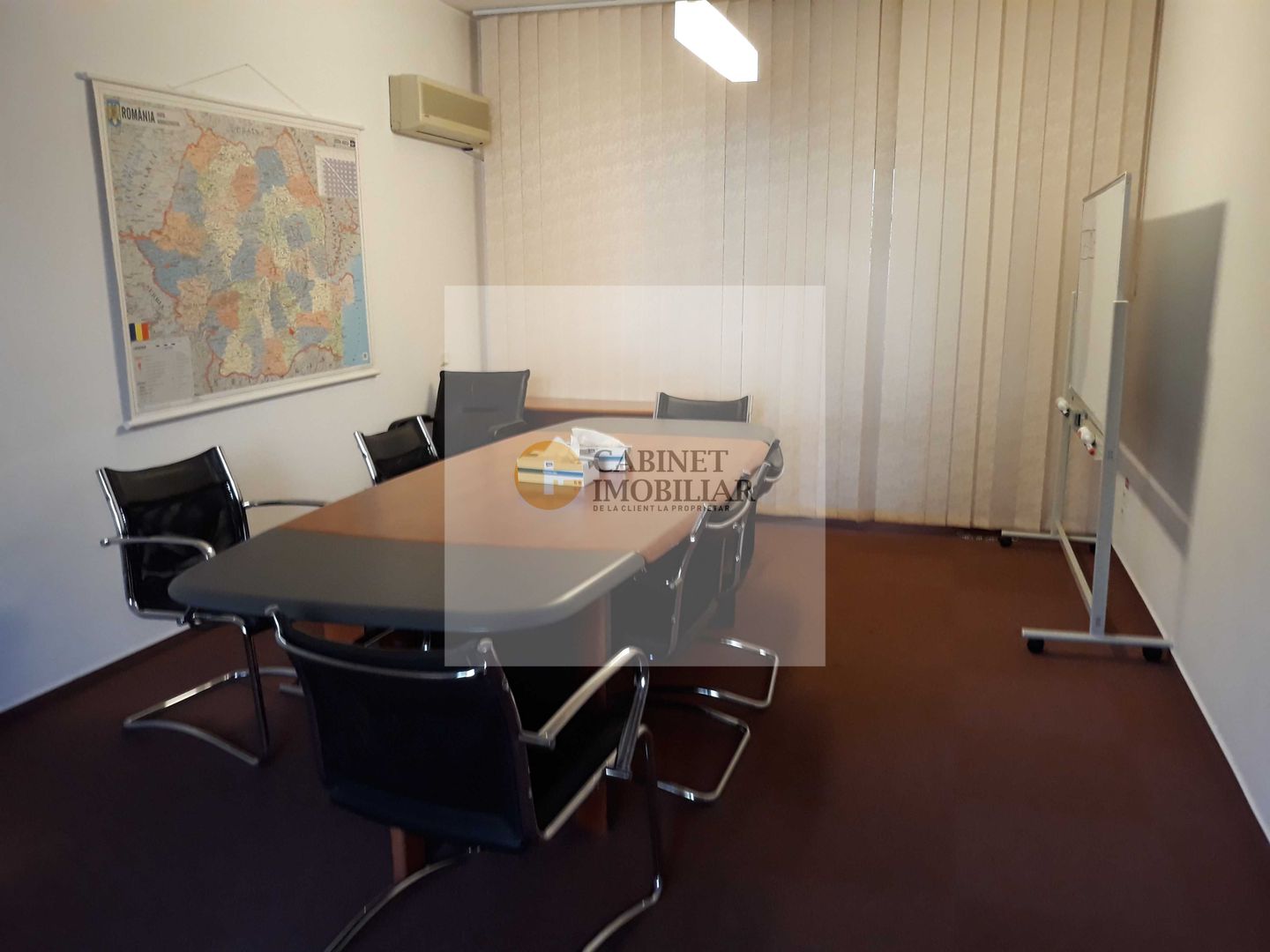 Vilă Exclusivistă în Domenii – Cartier Elegant și Liniștit - Poză 3