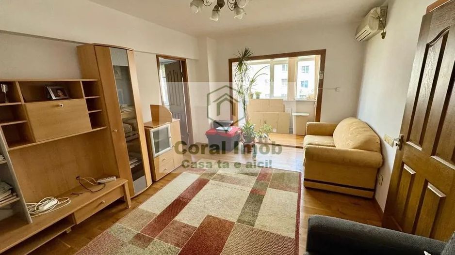 Apartament 4 camere de inchiriat Teiul Doamnei - Poză 1