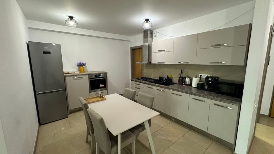 Apartament bloc nou 3 camere - parcare subterana - Poză 15