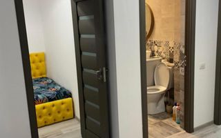 Apartament 2 cam. de vanzare 61mp + terasa 15 mp la 30 m de plaja - Mamaia Nord - Poză 6