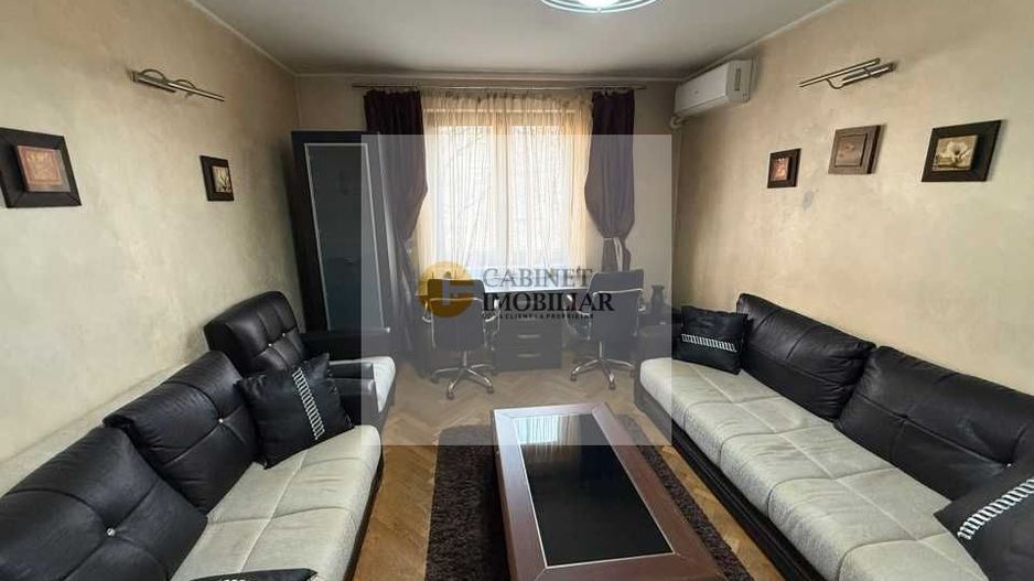 3 camere I Etaj 3 I Piata Romana I 1960 - Poză 1