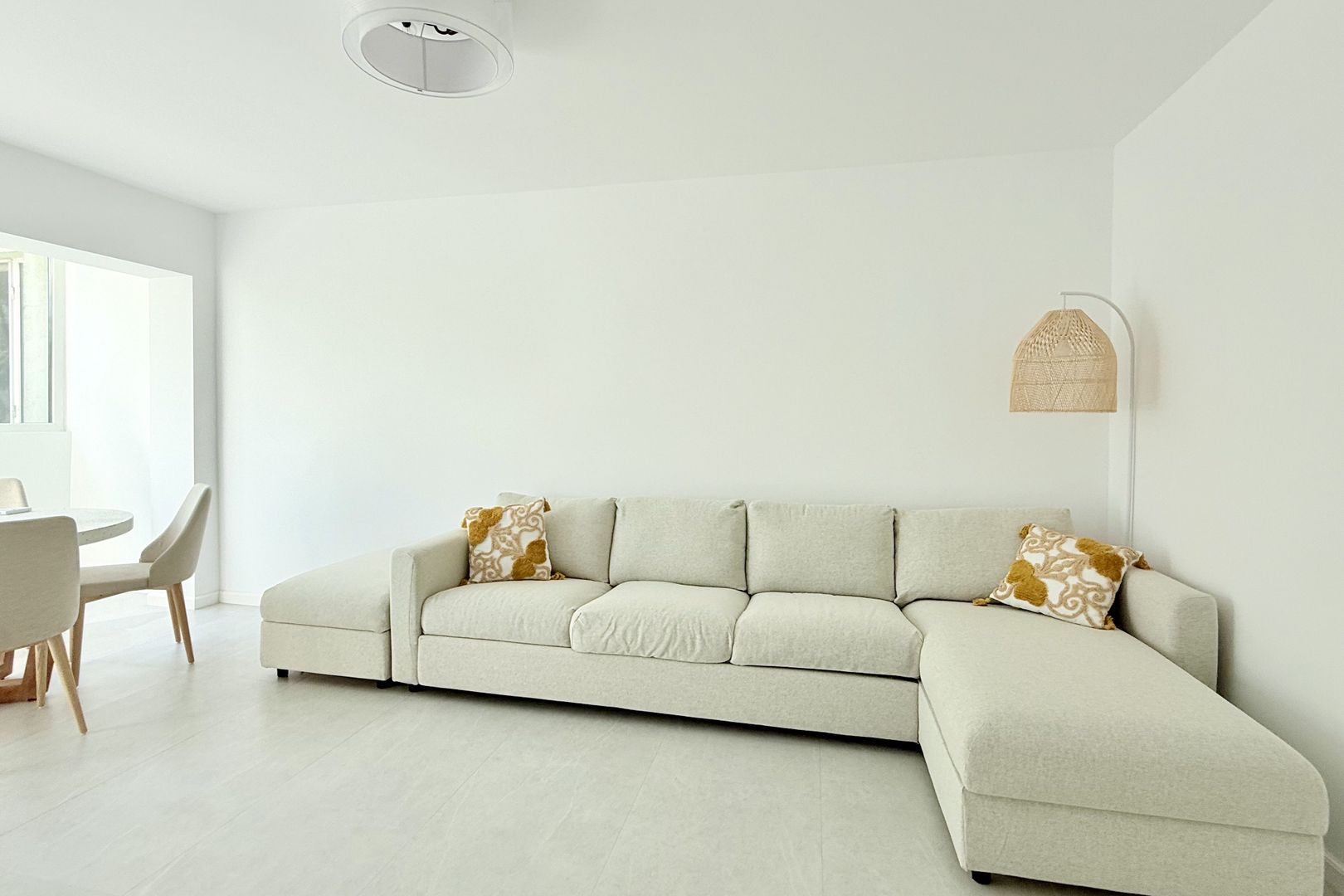 Apartament 3 camere complet renovat, Dorobanți, mobilat și utilat - Poză 1