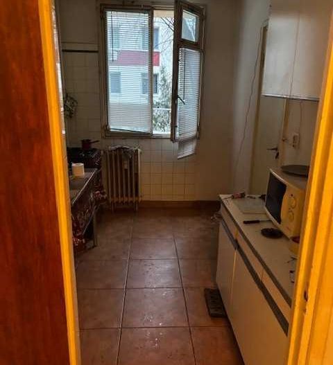 Apartament 4 camere,  Bld. Brancoveanu, zona Izvorul Crisului. - Poză 3