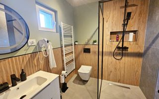 Casă lângă Cetatea Alba Carolina – Afacere la cheie sau Casă de locuit - Poză 4