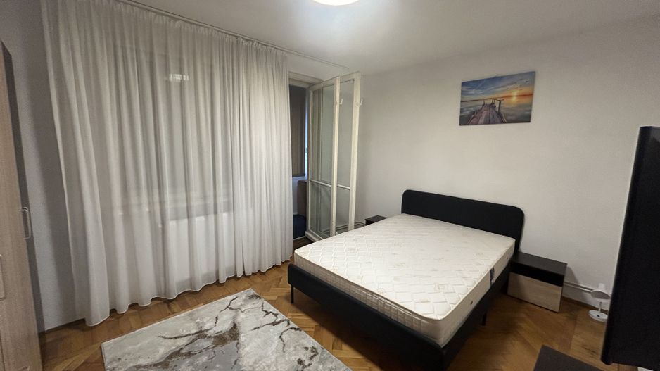 3 Camere Vatra Luminoasa - Poză 3