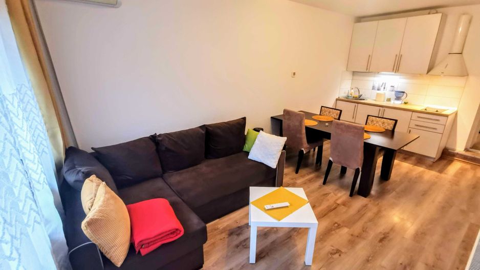 Casa 2 camere de inchiriat cartier rezidential aproape de Baneasa - Poză 1