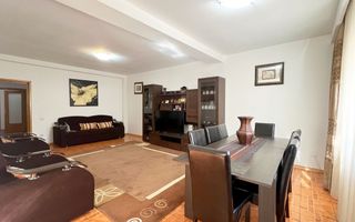 Casa de locuit | 6 camere | , 280 mp , Parcul Circului - Poză 3