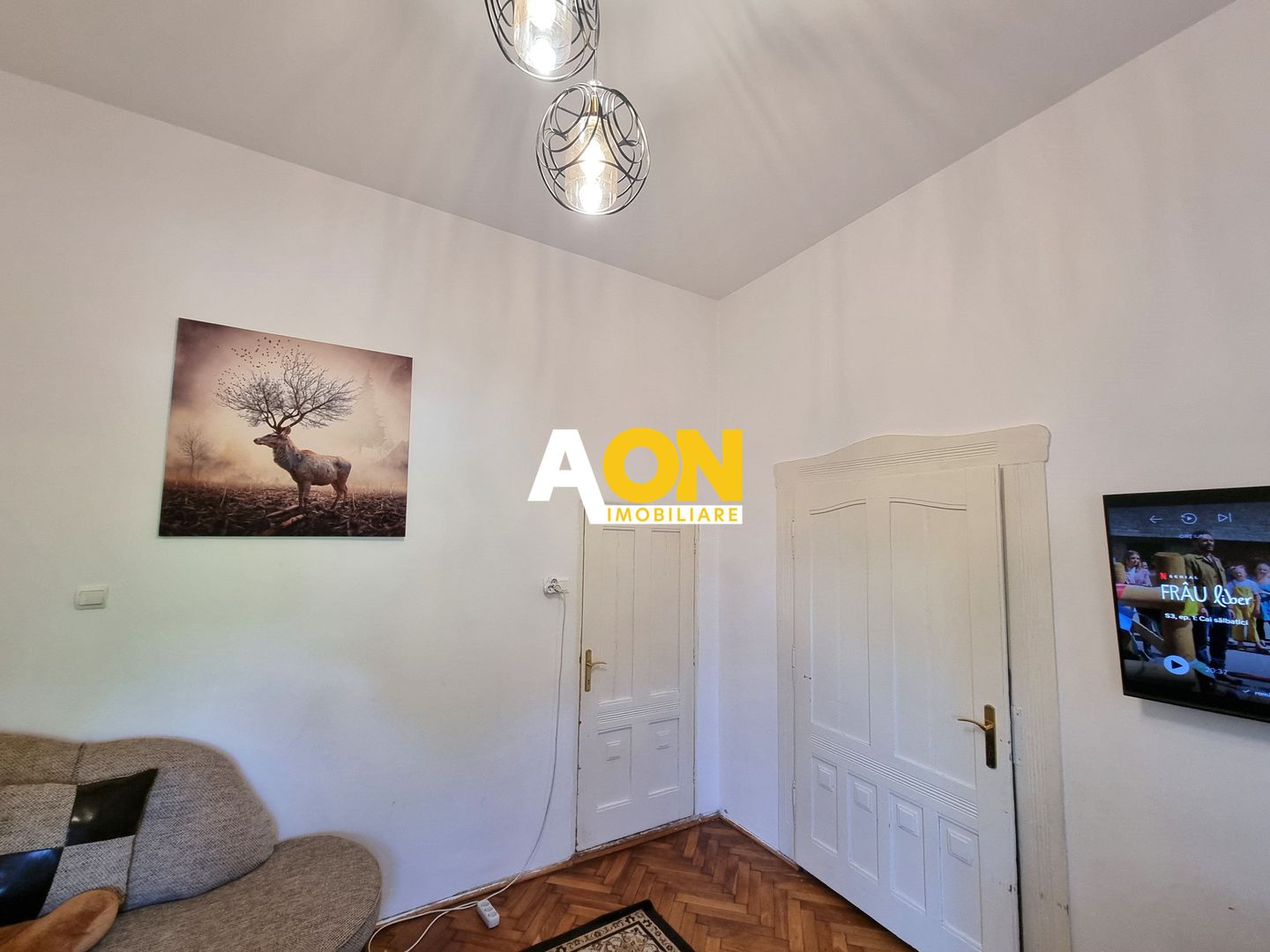 De vanzare casa 5 camere, 1200mp teren, zona ultracentrala - Poză 13