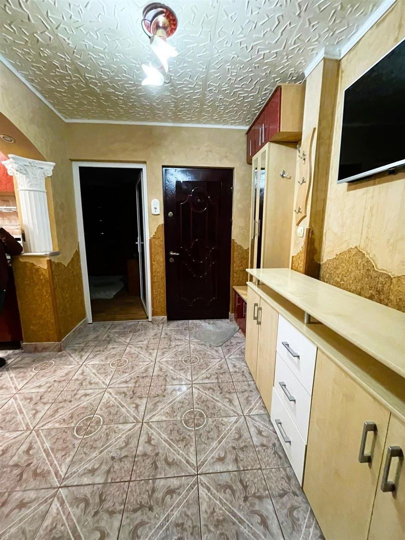 Apartament 2 Camere  Decomandat Rogerius - Poză 2