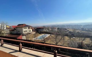 Casa cu panorama superba in Dambul Rotund! - Poză 11