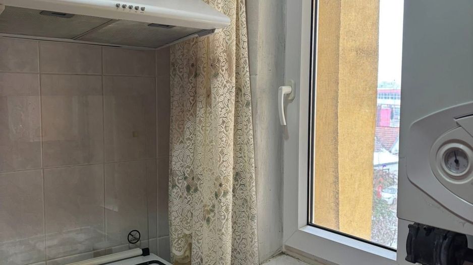 Calea Buziasului | 1 Camera | Etaj intermediar | Centrala proprie - Poză 8