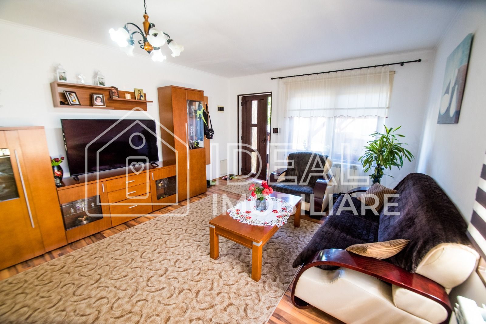 Casa Individuala cu 8 camere si 430 mp de curte, zona Calea Poplacii - Poză 5