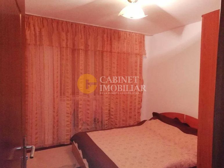 Apartament cu 3 camere semidecomandat zona Alexandru - Poză 5