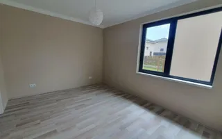 Casa de inchiriat in Dezmir, ansamblu privat - Poză 11