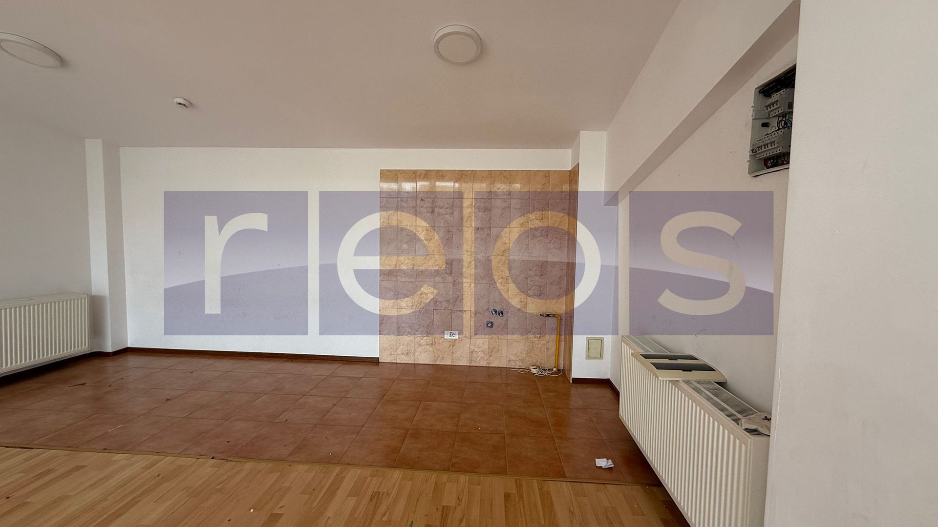 DE ÎNCHIRIAT VILĂ CĂMIN DE BĂTRÂN I AFTERSCHOOL I GARAJ+CURTE I ZONA CENTRALĂ - Poză 14