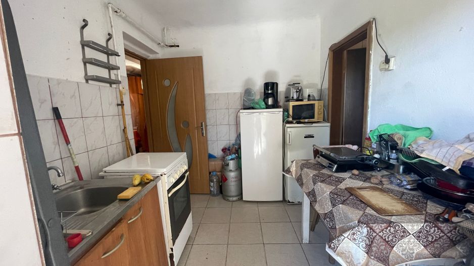 Casa cu 2 apartamente zona Mehala - Poză 20