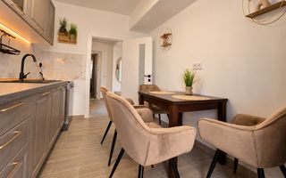 Copou- 3 camere 2 bai- decomandat- modern- parcare subterana - Poză 8