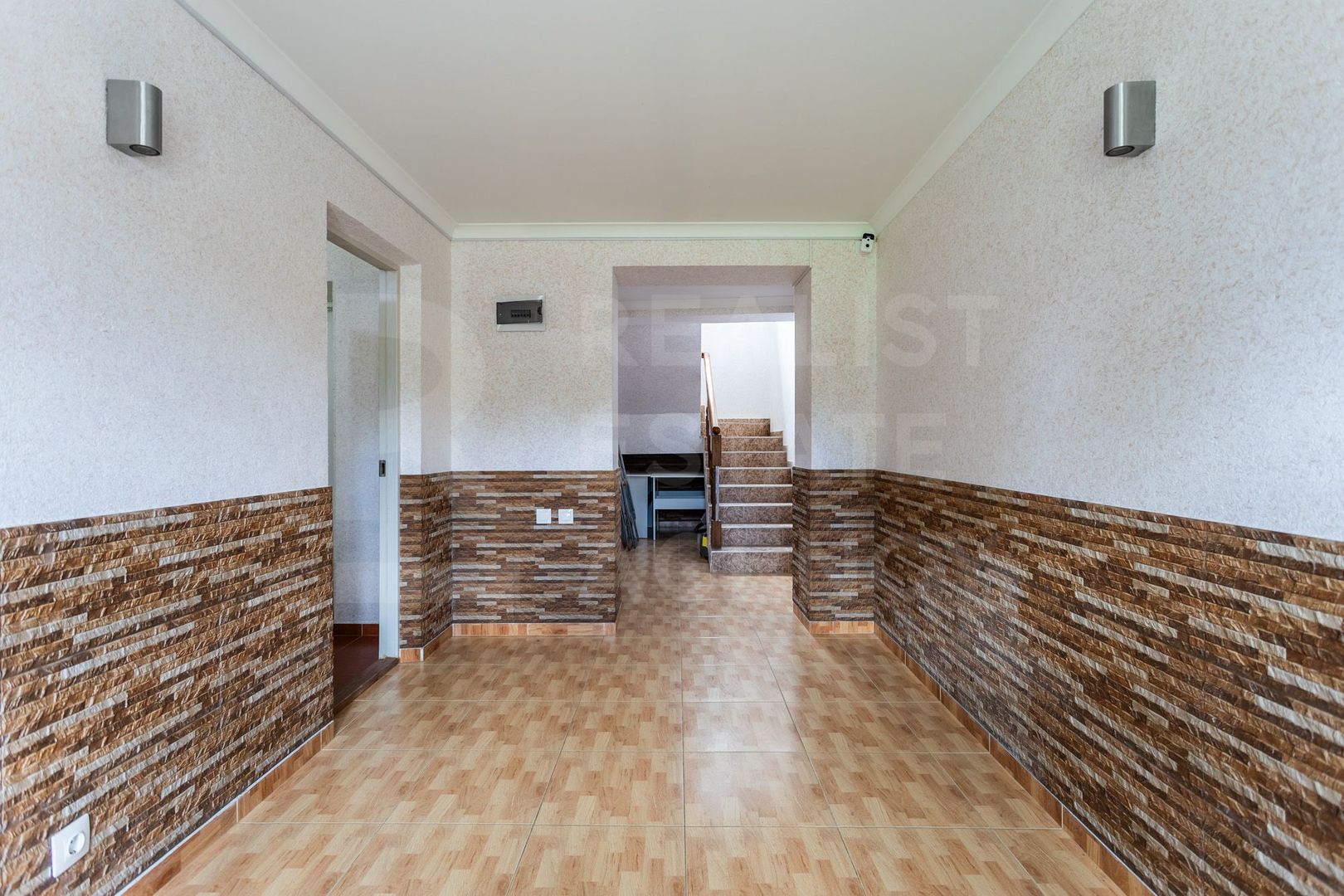 Vânzare bază de odihnă amplasat în centrul or. Vadu lui Vodă. - Poză 19