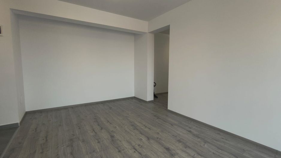 DOBROESTI - Fundeni | Chirie 3 Camere + Parcare - Poză 2