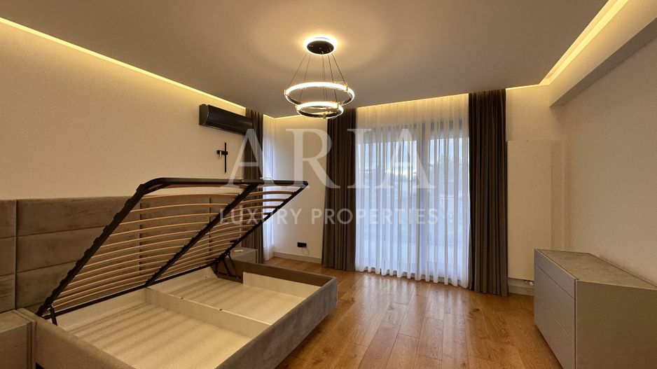 Vila de LUX cu 7 camere IANCU NICOLAE - Poză 22