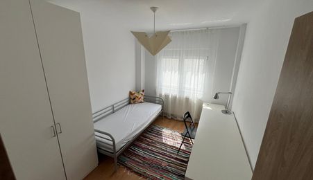 Inchiriez apartament 4 camere in Cartier Strand - Sibiu