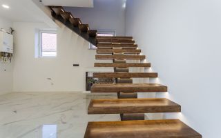 Casă cu 2 nivele amplasată pe strada Doina și Ion Aldea - Teodorovici - Poză 11