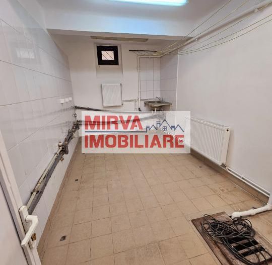 🏢 Spațiu de birouri – 5 camere, 3 băi – Mansardă vilă, Central - Poză 66