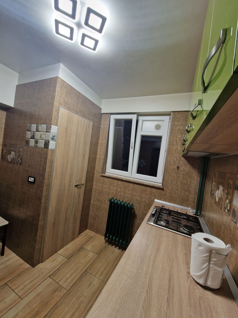 Închiriere Apartament cu 3 camere, mobilat complet, etaj 1, metrou Dristor - Poză 5