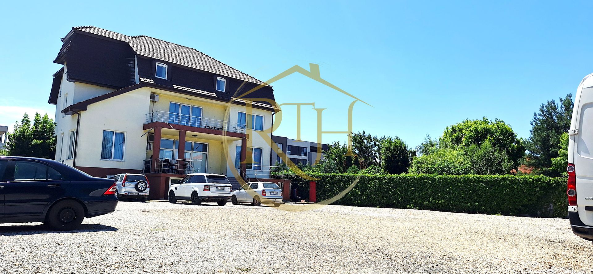 Oferim spre inchiriere, Cladire ideala pentru Clinica, Centru medical etc - Poză 3