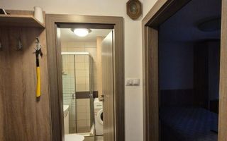 Cameră de inchiriat într-un apartament 2 camere, 3 min metrou Raul Doamnei - Poză 10