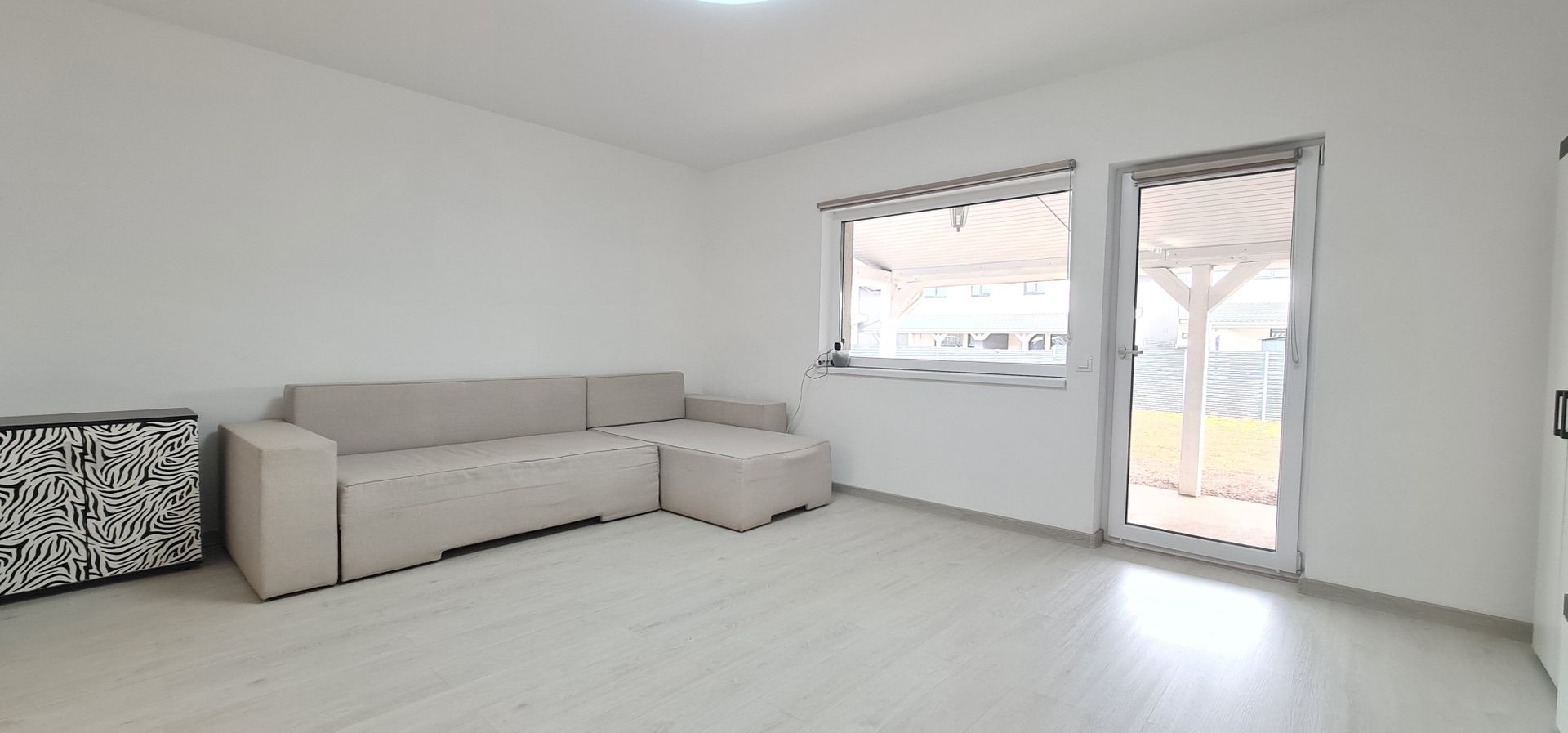 Casa cocheta semimobilata semiutilata in Cartier Izvor Tarlungeni Brasov - Poză 9