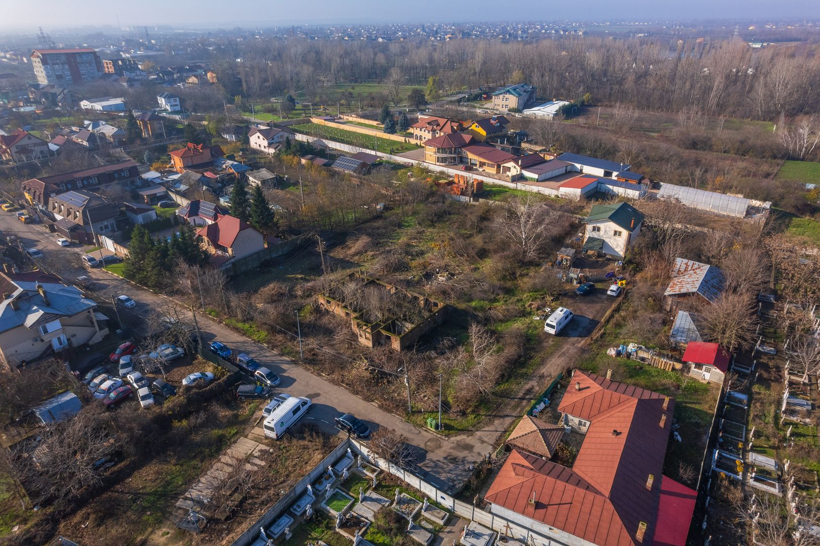 Bragadiru dubla deschidere Str. Crinului URBANISM CONSTRUIRE 10 CASE - Poză 4