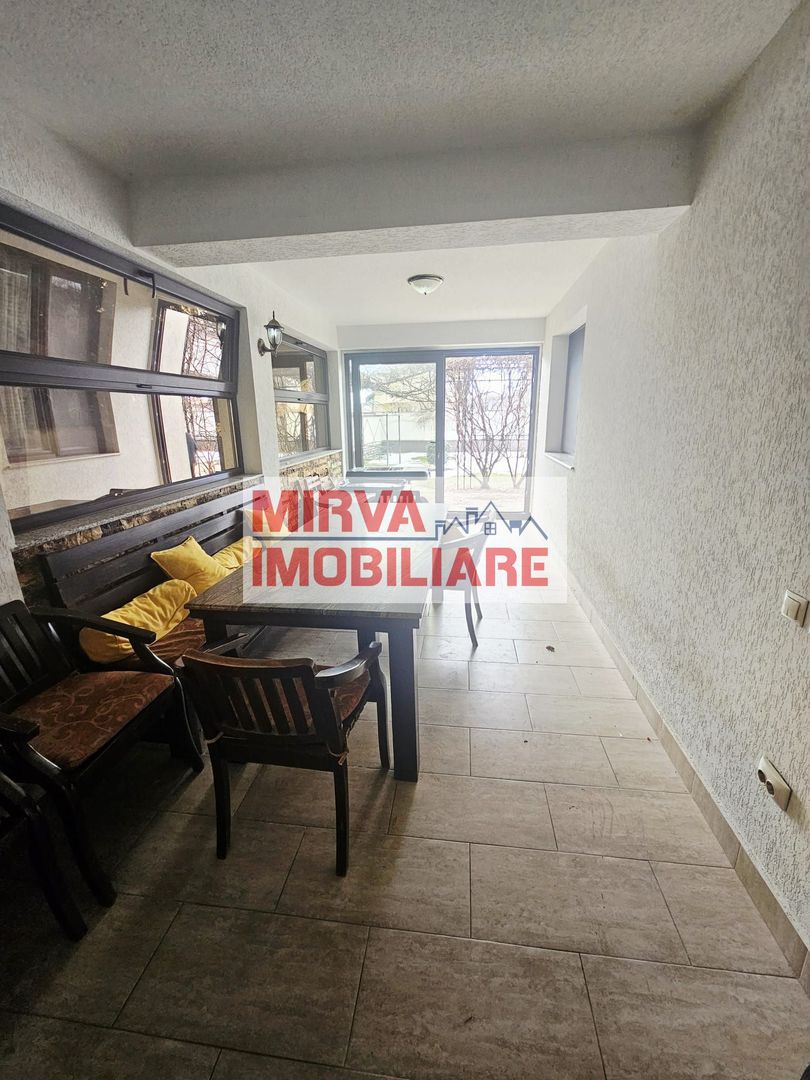 Vilă spațioasă Strejnicu S+P+1E+M, 8 camere, garaj, teren 595 mp - Poză 21