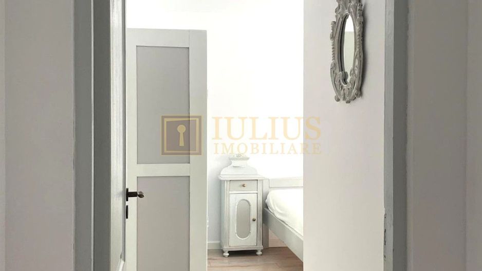 Apartament cu 3 camere, zona Cetatii - Poză 7