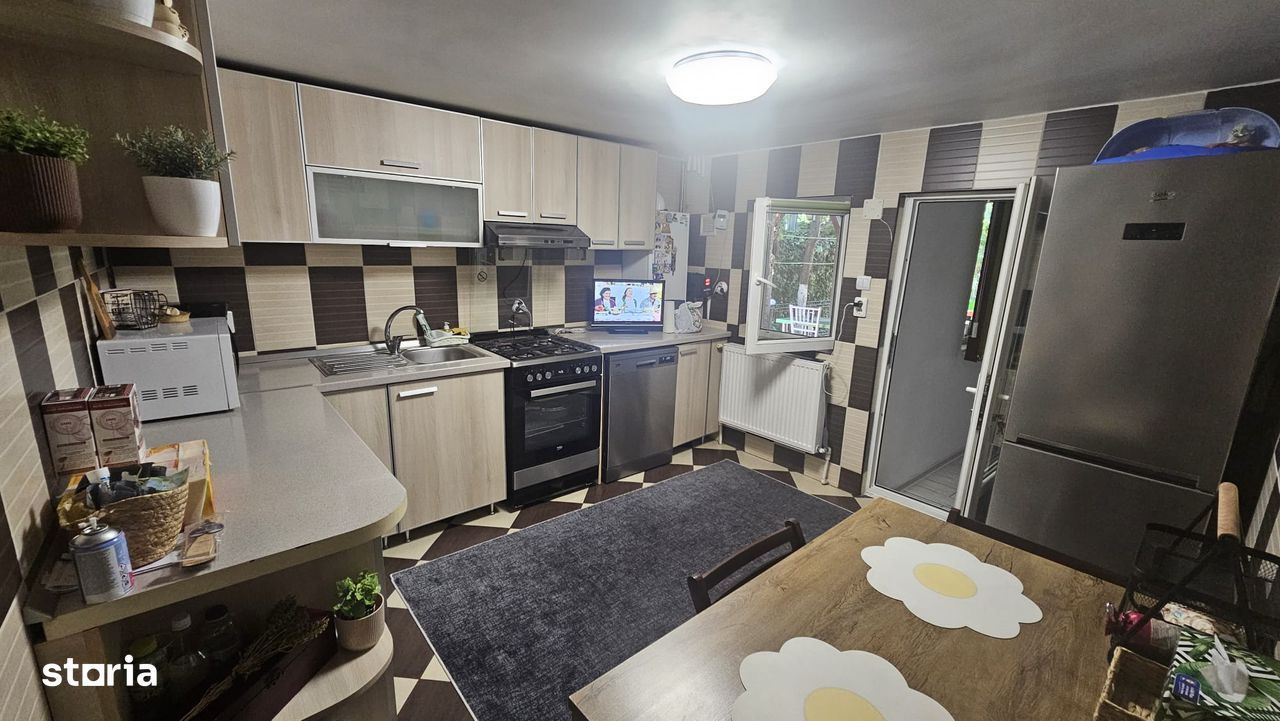 De vanzare casa + teren, zona Pucheni, sector 5 - Poză 6