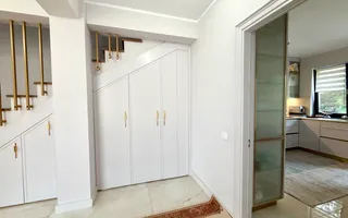 Vil de tip Duplex *P+1E+M* | 176 mp utili | mobilată complet | Chitila - Poză 26