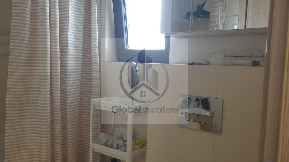 Inchiriez apartament 4 camere, 100 mp, 2 bai, in Greenfield Baneasa. - Poză 1
