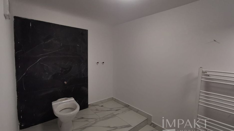 De vanzare -spatiu birouri 2 camere - Centru - Poză 20