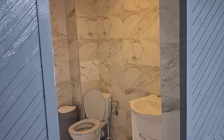 Spațiu comercial complet echipat - Poză 13